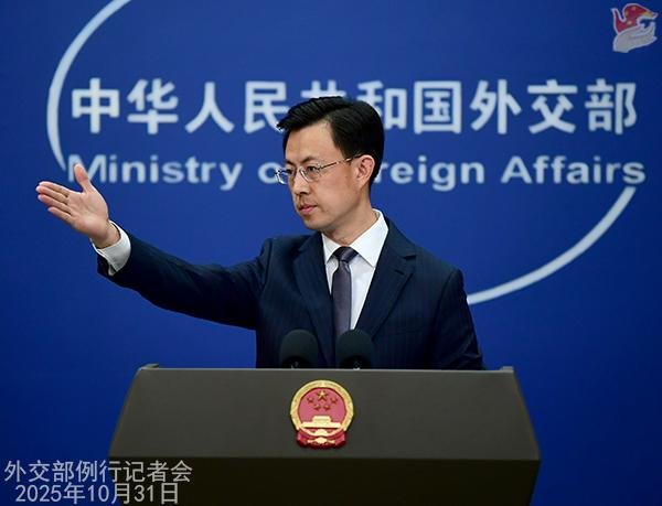 顺升网 2025年10月31日外交部发言人郭嘉昆主持例行记者会